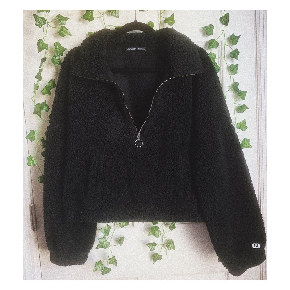 abercrombie + fitch cropped quarter zip top